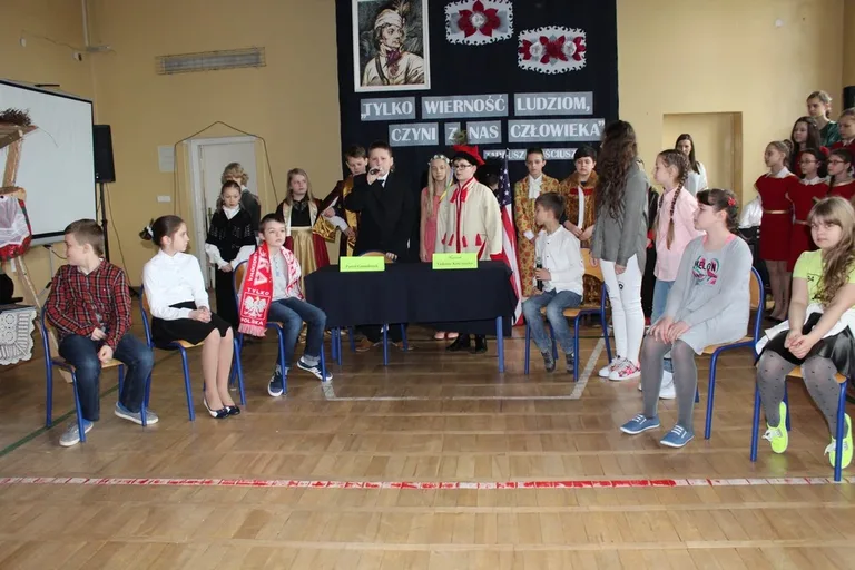 Święto szkoły w SP nr 1 (zdjęcia)