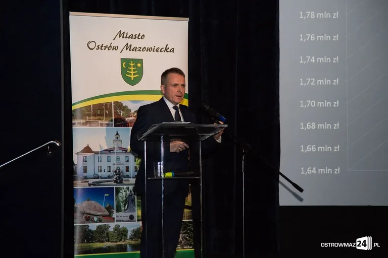 "Półmetek" burmistrza Jerzego Bauera (zdjęcia, wideo)