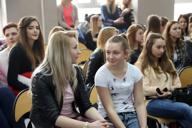 Festiwal Fryzjerstwa Artystycznego (zdjęcia, wideo)