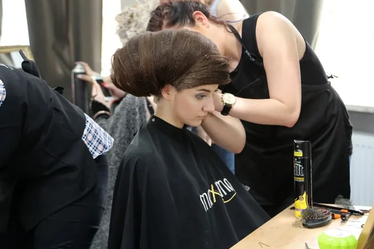 Festiwal Fryzjerstwa Artystycznego (zdjęcia, wideo)