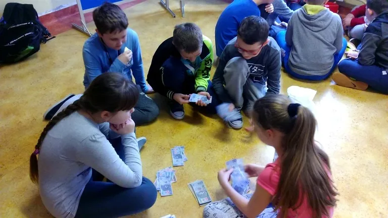 Zabawa z matematyką w "Jedynce" (zdjęcia)