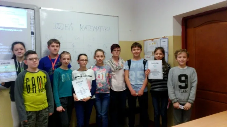 Zabawa z matematyką w "Jedynce" (zdjęcia)