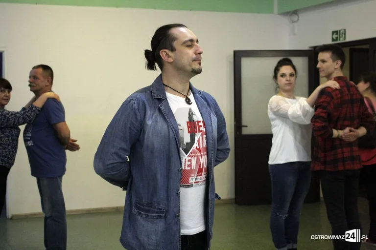 Miłośnicy tanga argentyńskiego w MDK (zdjęcia)
