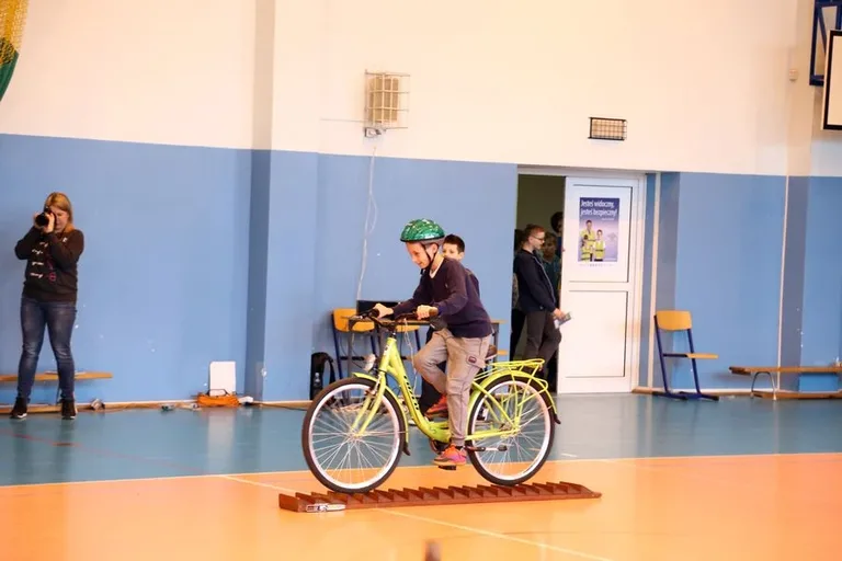 Chcą być widoczni i bezpieczni w Karniewie (zdjęcia, wideo)