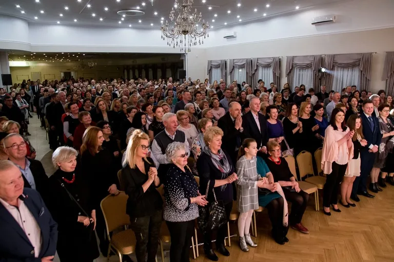 Alicja Majewska i Włodzimierz Korcz przed ostrowską publicznością (zdjęcia, wideo)