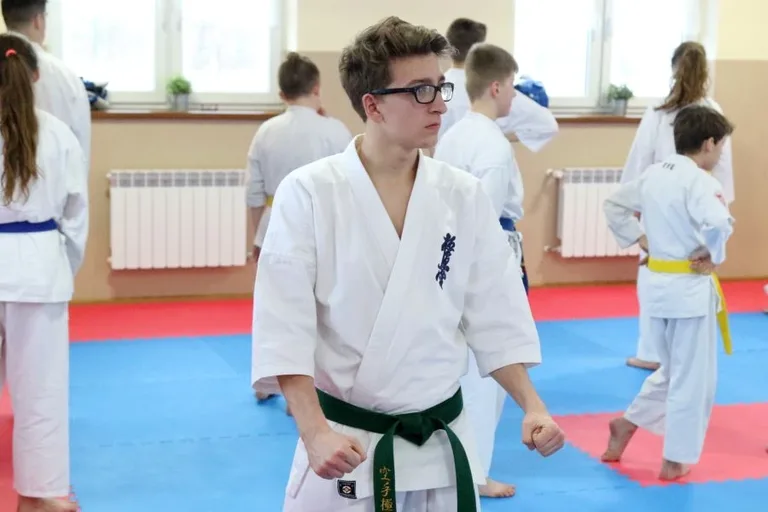 Karatecy BKKK trenowali w Zębie (zdjęcia, wideo)