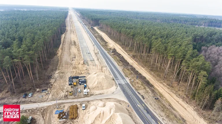 Postęp prac budowy S8 (zdjęcia, wideo)