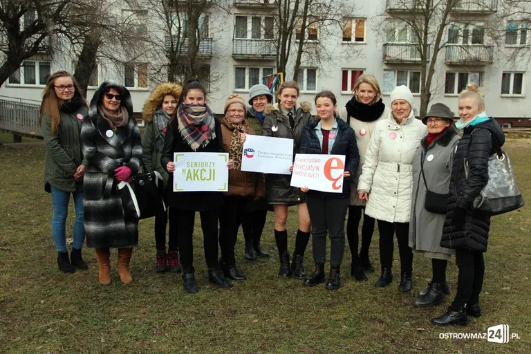 Osiedle Kościuszki zyska stoły do gry w szachy (zdjęcia)