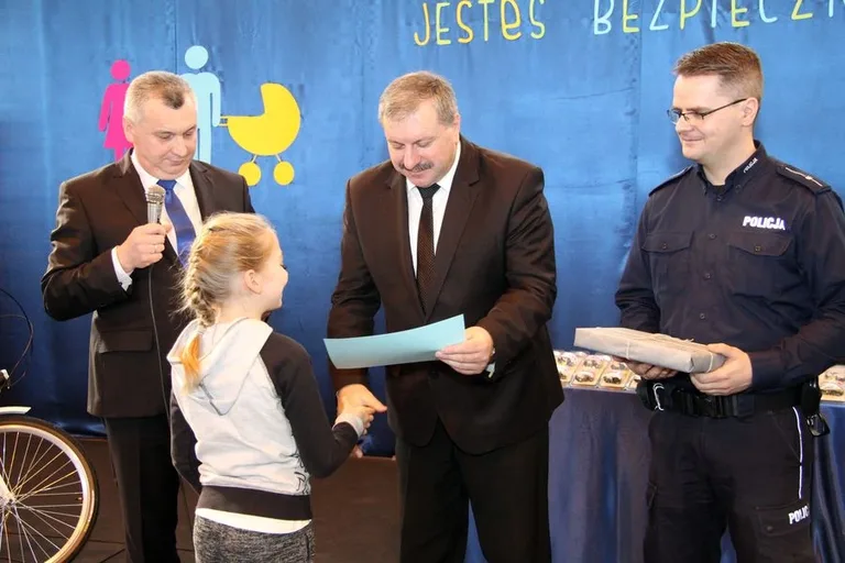 "Jesteś widoczny, jesteś bezpieczny" w Łysych (zdjęcia, wideo)