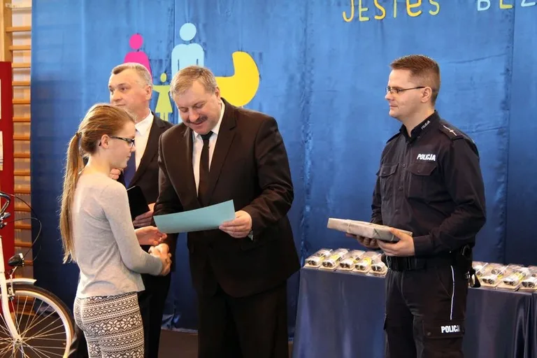 "Jesteś widoczny, jesteś bezpieczny" w Łysych (zdjęcia, wideo)