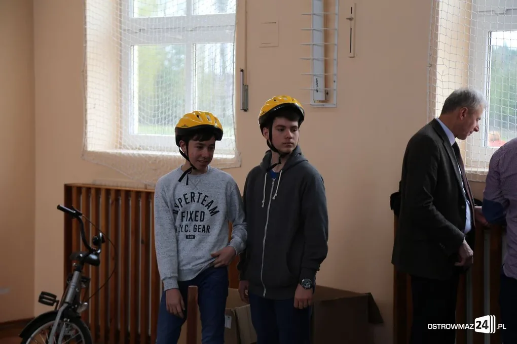 Widoczni i bezpieczni także w Nowej Wsi (zdjęcia, wideo)