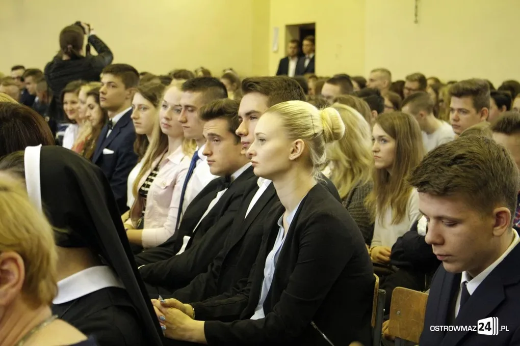 "Ekonomik" pożegnał maturzystów (zdjęcia)