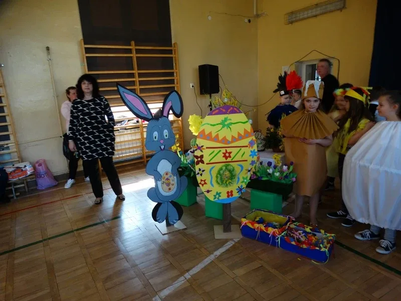 "Jedynka" wprowadzona w nastrój świąt wielkanocnych (zdjęcia)