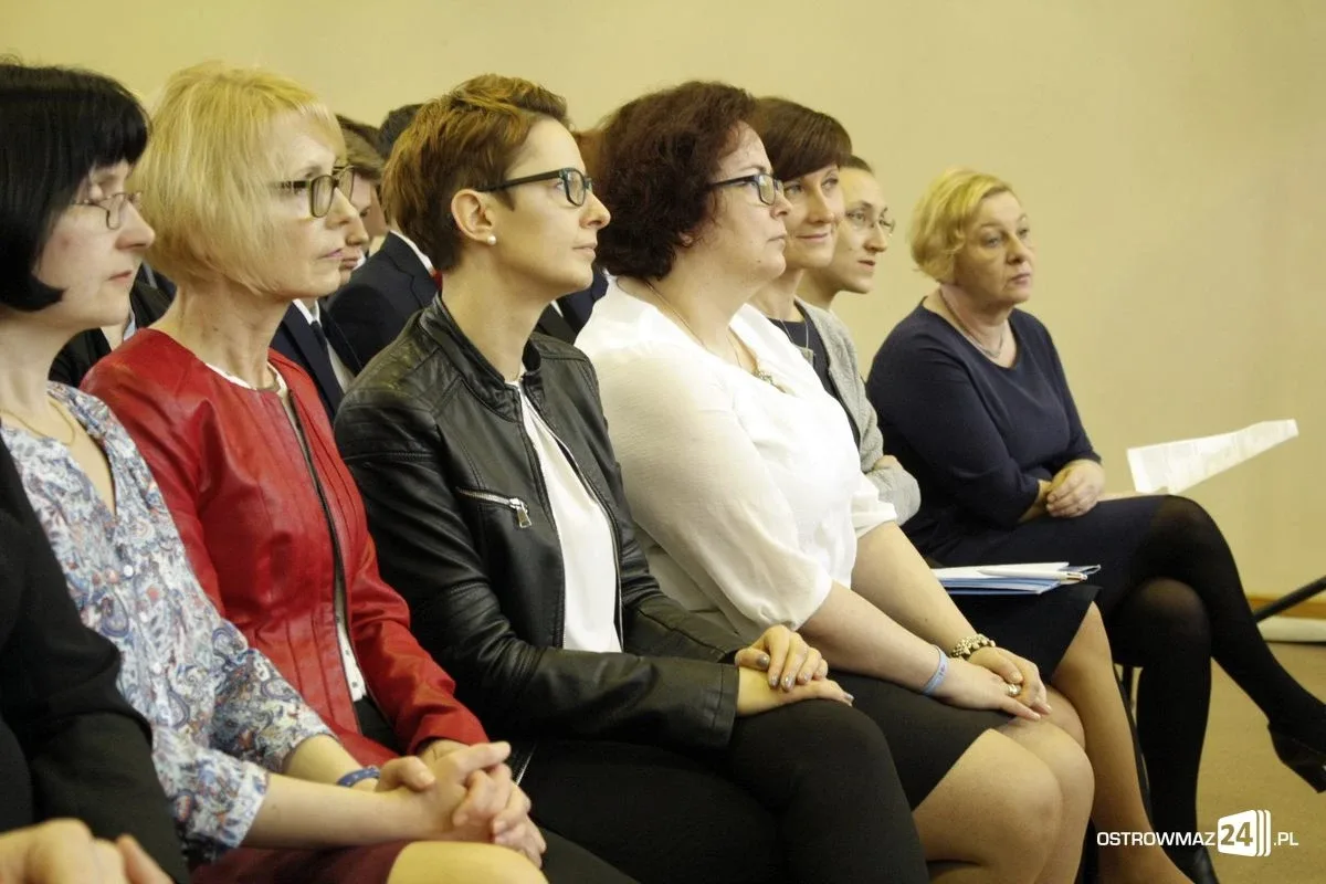 "Ekonomik" pożegnał maturzystów (zdjęcia)