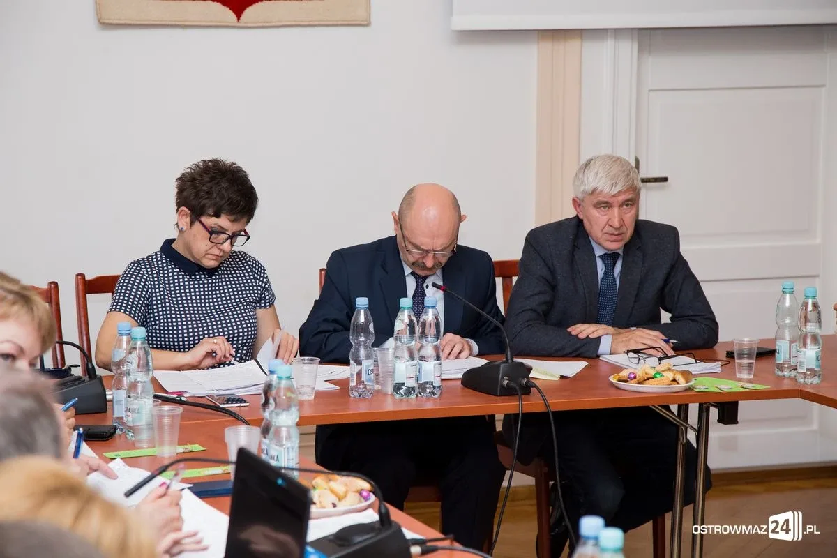Podsumowania kulturalne i sportowe na sesji rady miasta (zdjęcia)