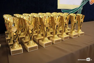Abiturienci "Kopernika" zakończyli naukę (zdjęcia)