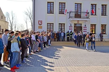 Brokowianie oddali hołd ofiarom zbrodni katyńskiej i tragedii smoleńskiej (zdjęcia)