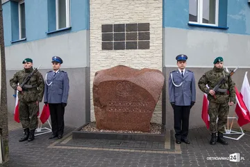 Uczcili pamięć ofiar zbrodni katyńskiej (zdjęcia)