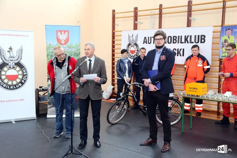 Widoczni i bezpieczni także w Nowej Wsi (zdjęcia, wideo)