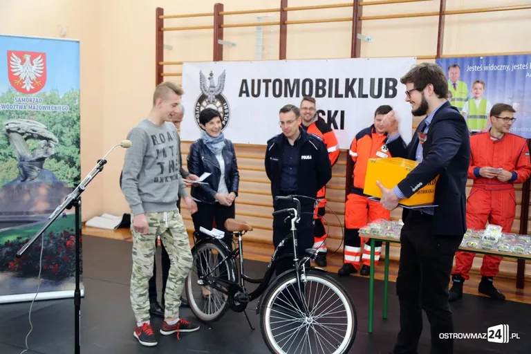 Widoczni i bezpieczni także w Nowej Wsi (zdjęcia, wideo)