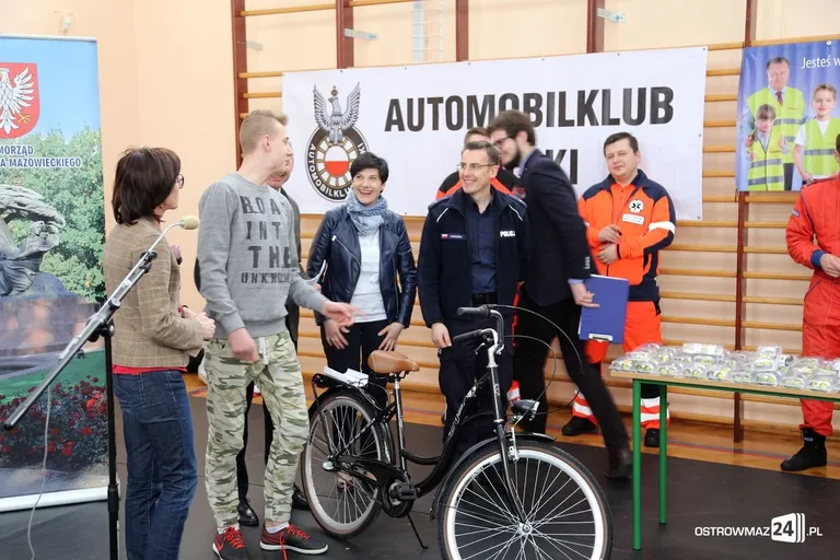 Widoczni i bezpieczni także w Nowej Wsi (zdjęcia, wideo)