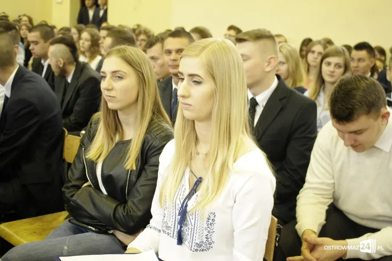 "Ekonomik" pożegnał maturzystów (zdjęcia)