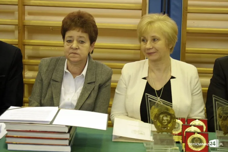 "Ekonomik" pożegnał maturzystów (zdjęcia)