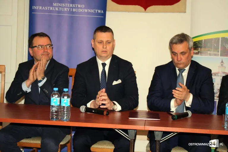 Powstaną dwa węzły na odcinku Ostrów Mazowiecka-Śniadowo