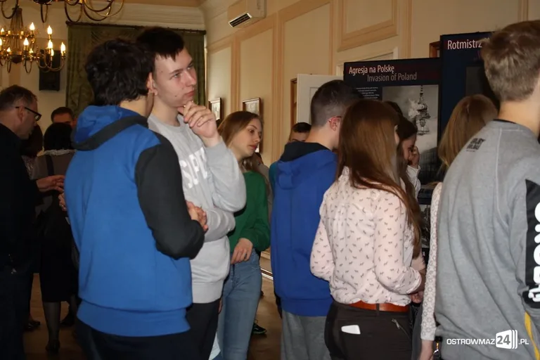 Wystawa walczącej Polski otwarta (zdjęcia)