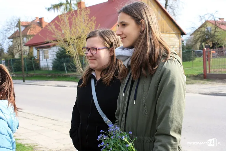 Porządki na "Skwerku obfitości" (zdjęcia)