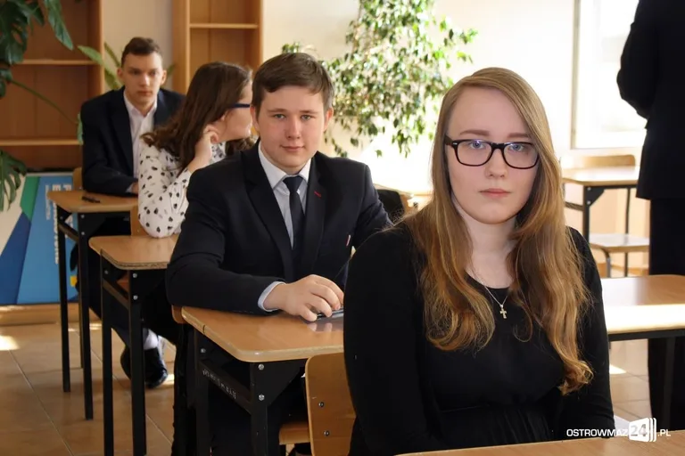 Gimnazjaliści przystąpili do egzaminacyjnego maratonu (zdjęcia)
