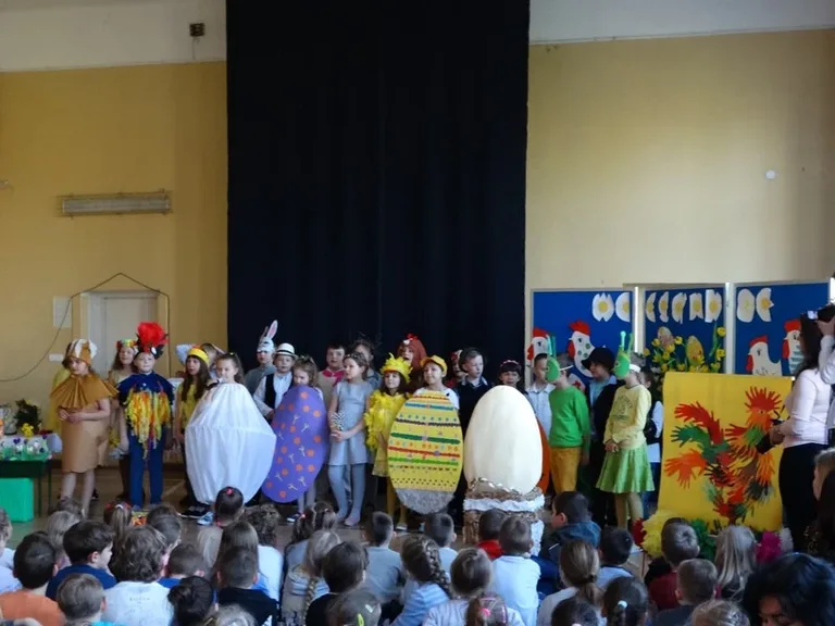 "Jedynka" wprowadzona w nastrój świąt wielkanocnych (zdjęcia)