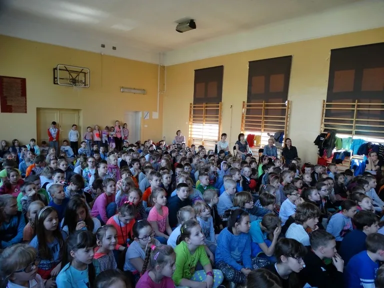 "Jedynka" wprowadzona w nastrój świąt wielkanocnych (zdjęcia)