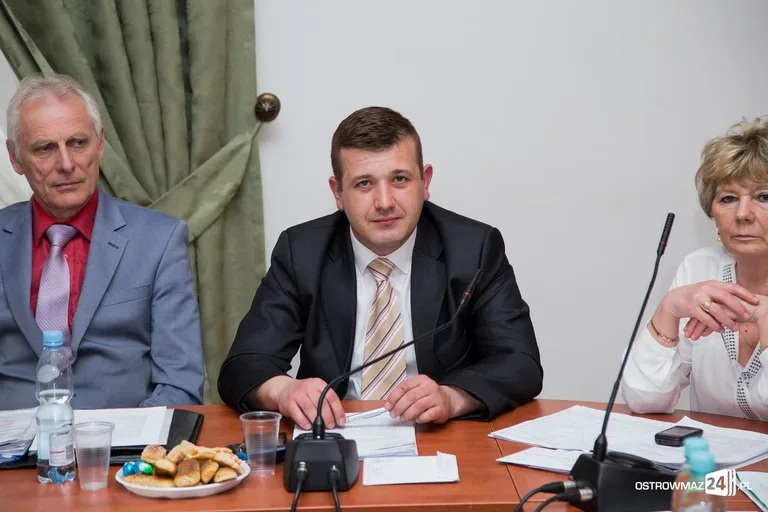 Podsumowania kulturalne i sportowe na sesji rady miasta (zdjęcia)