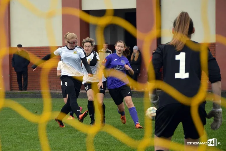 Remis Ostrovii z outsiderem (zdjęcia, wideo)