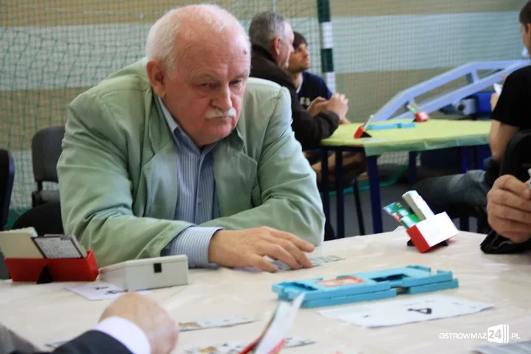Turniej par brydżowych za nami (zdjęcia)
