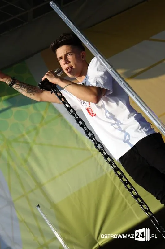 Dawid Kwiatkowski rozgrzał ostrowską publiczność (zdjęcia, wideo)