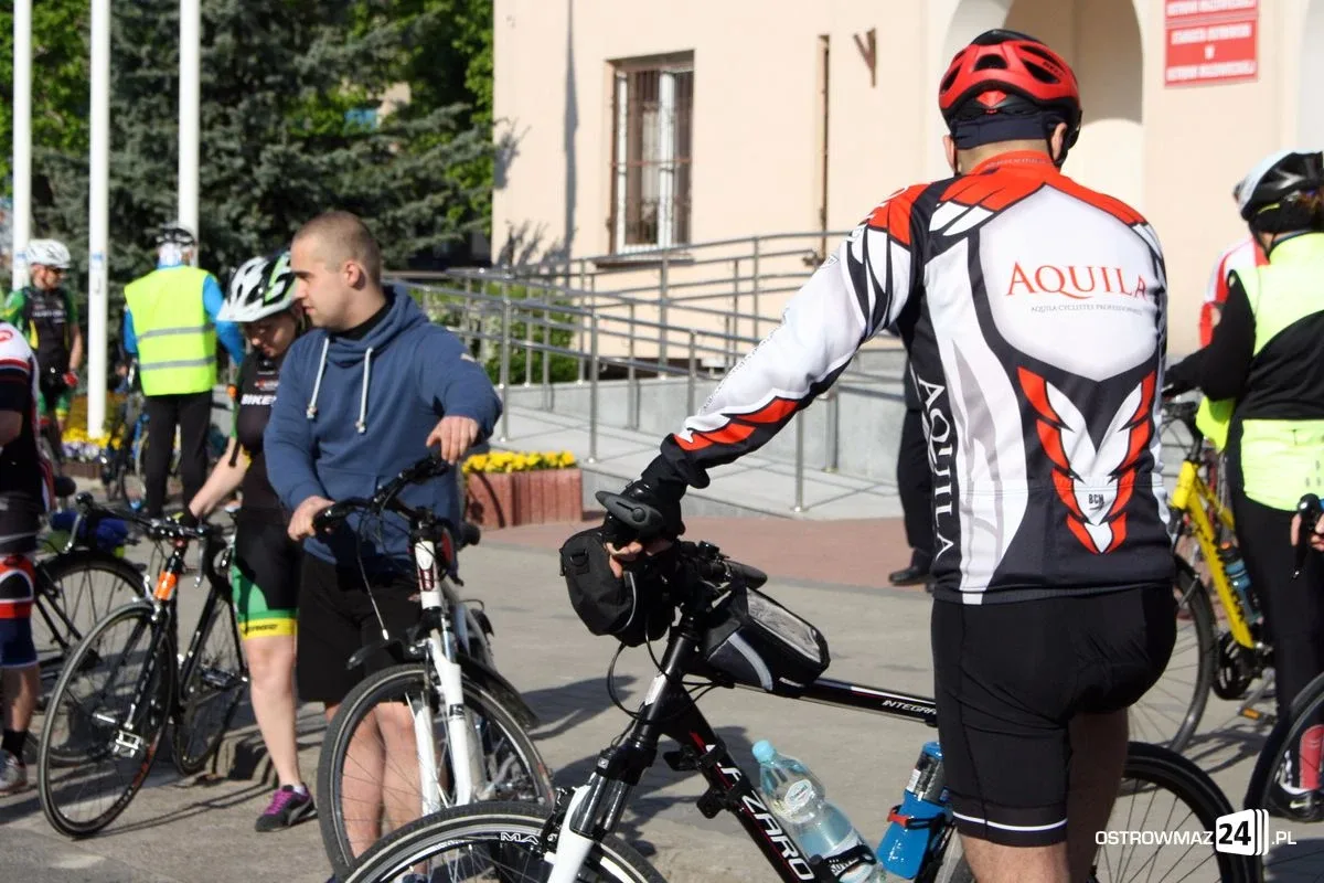 Rajd rowerowy poświęcony marszałkowi Piłsudskiemu (zdjęcia)