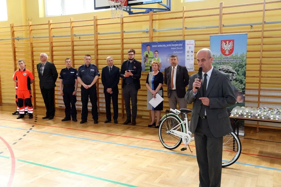 Akcja "Jesteś widoczny, jesteś bezpieczny" w Lelisie (zdjęcia, wideo)