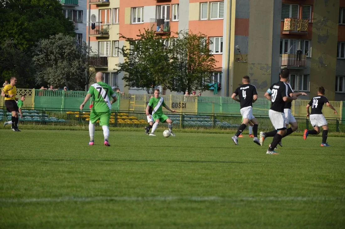 Ostrovia uległa MKS Ciechanów (zdjęcia, wideo)
