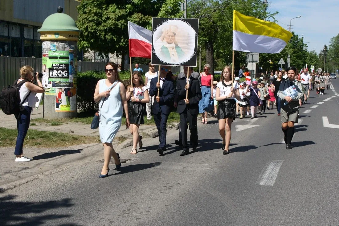 Zamiast spać, woleli zwiedzać (zdjęcia)