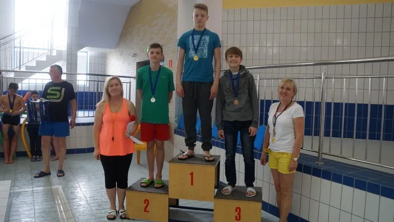 Mistrzostwa Szkoły Podstawowej nr 1 w pływaniu (zdjęcia)