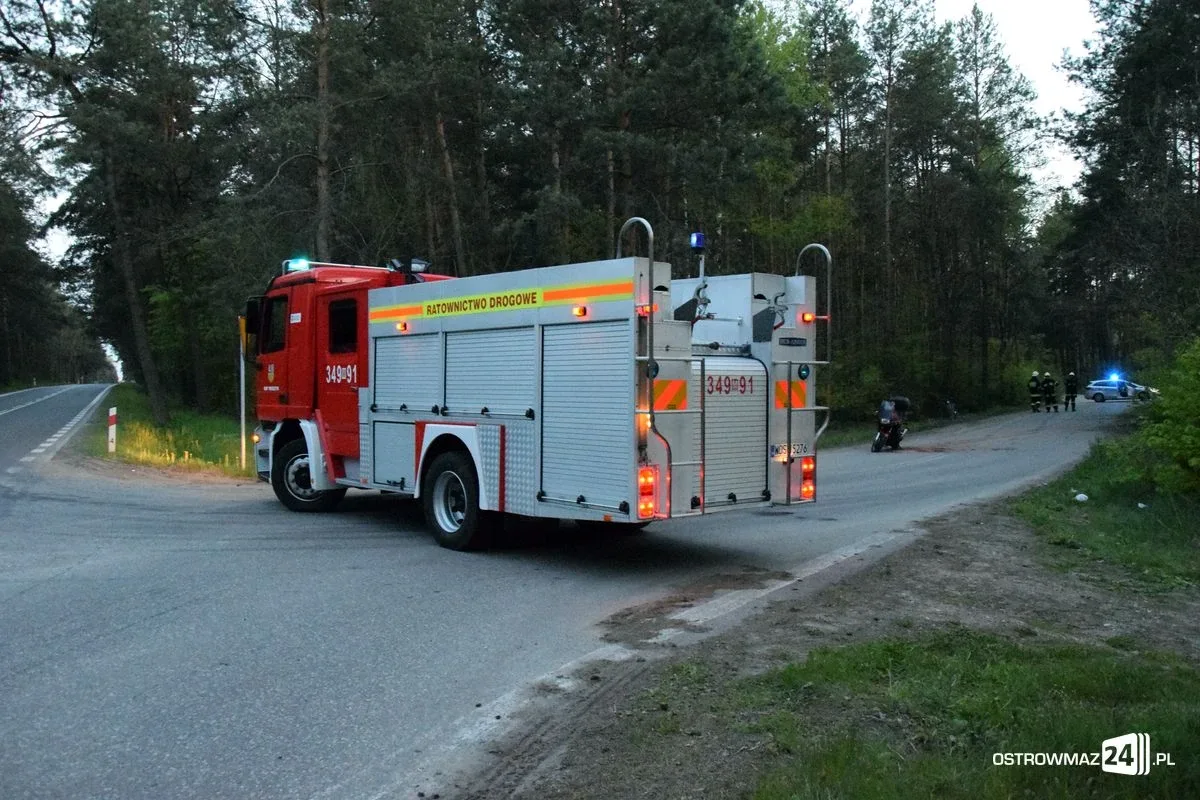 Pijany i bez prawa jazdy. Wypadek młodego motocyklisty (zdjęcia)