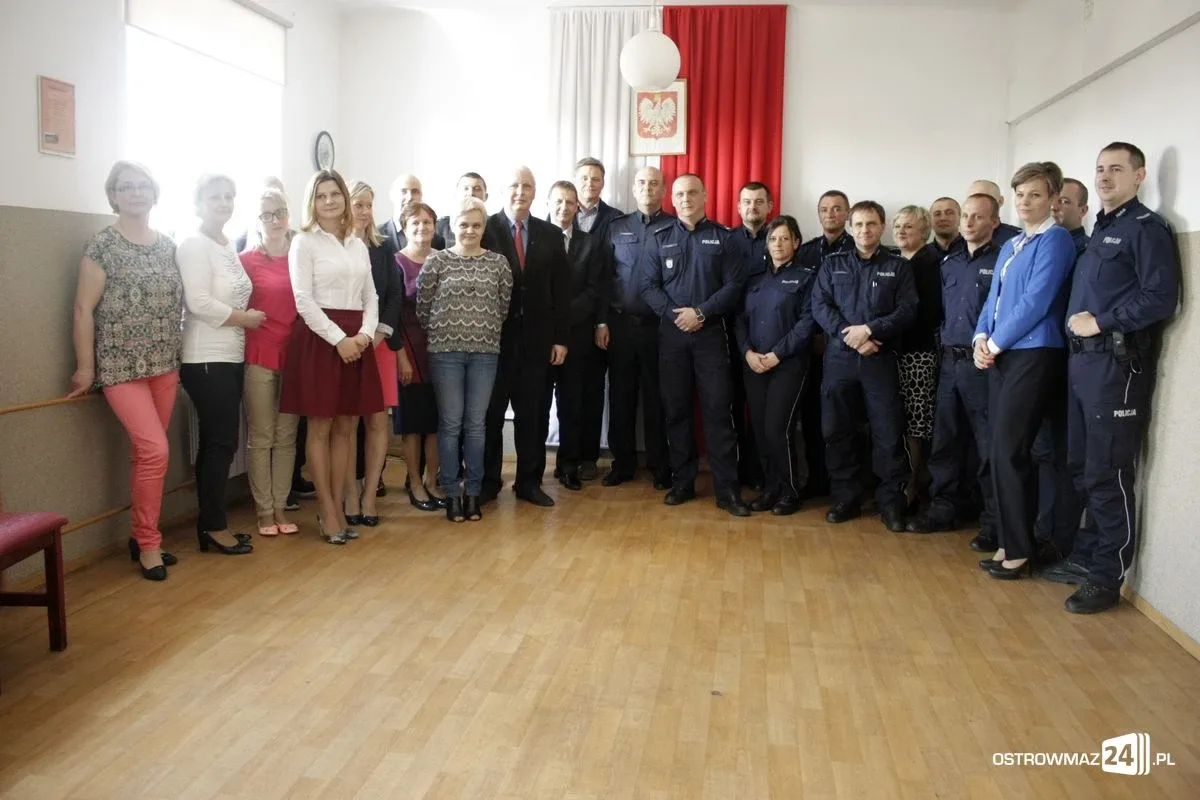 Ostrowska policja pożegnała podkom. Piotra Góralczyka (zdjęcia)