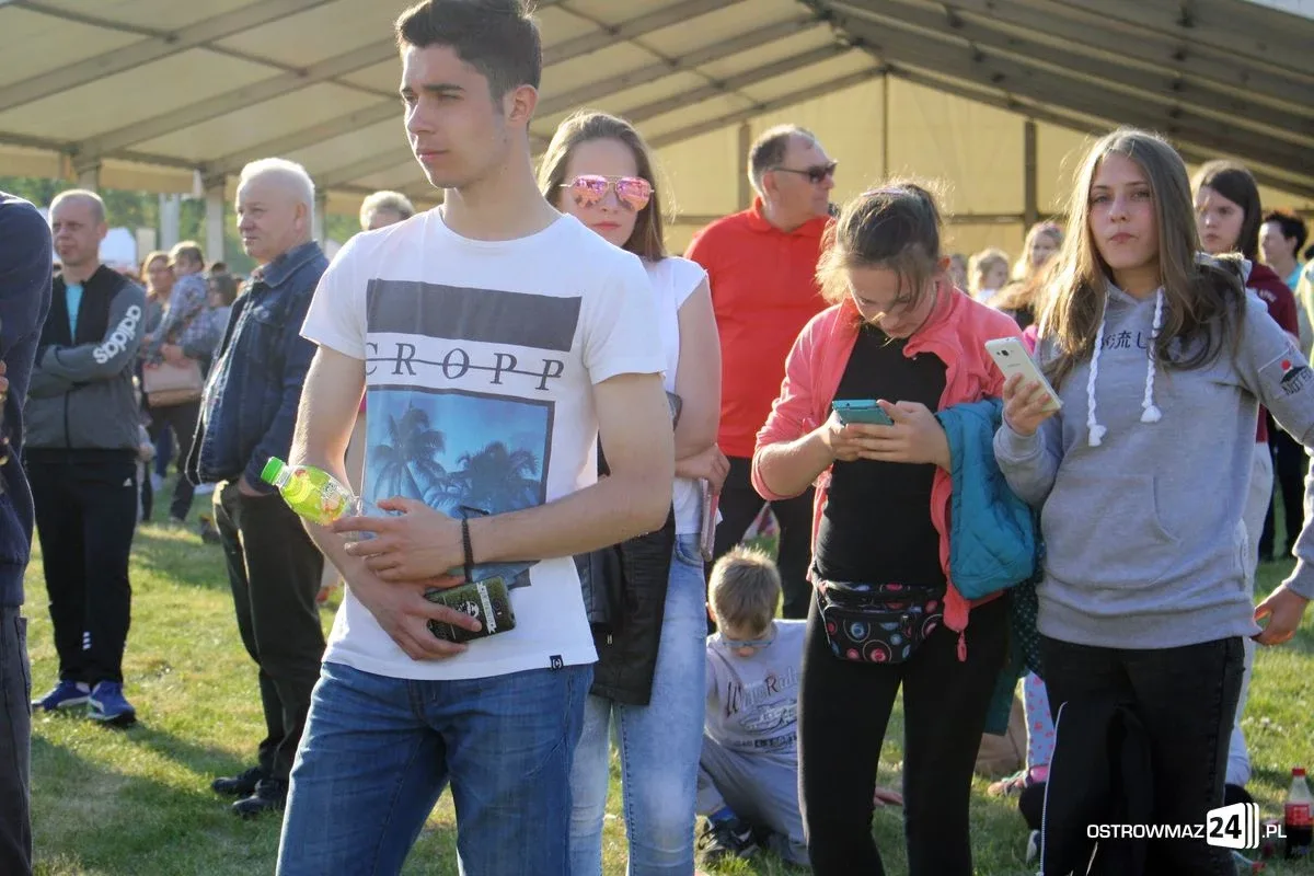 Dawid Kwiatkowski rozgrzał ostrowską publiczność (zdjęcia, wideo)