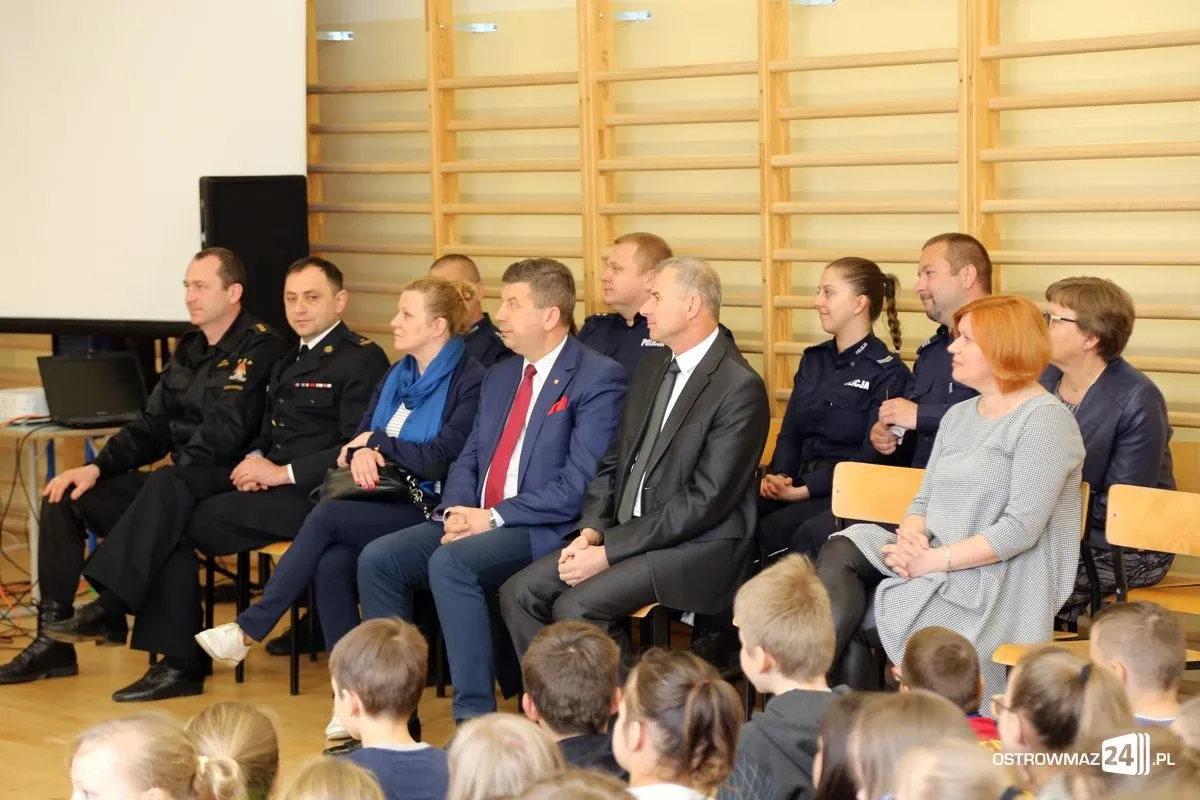 Widoczni i bezpieczni w Zarębach Kościelnych (zdjęcia, wideo)