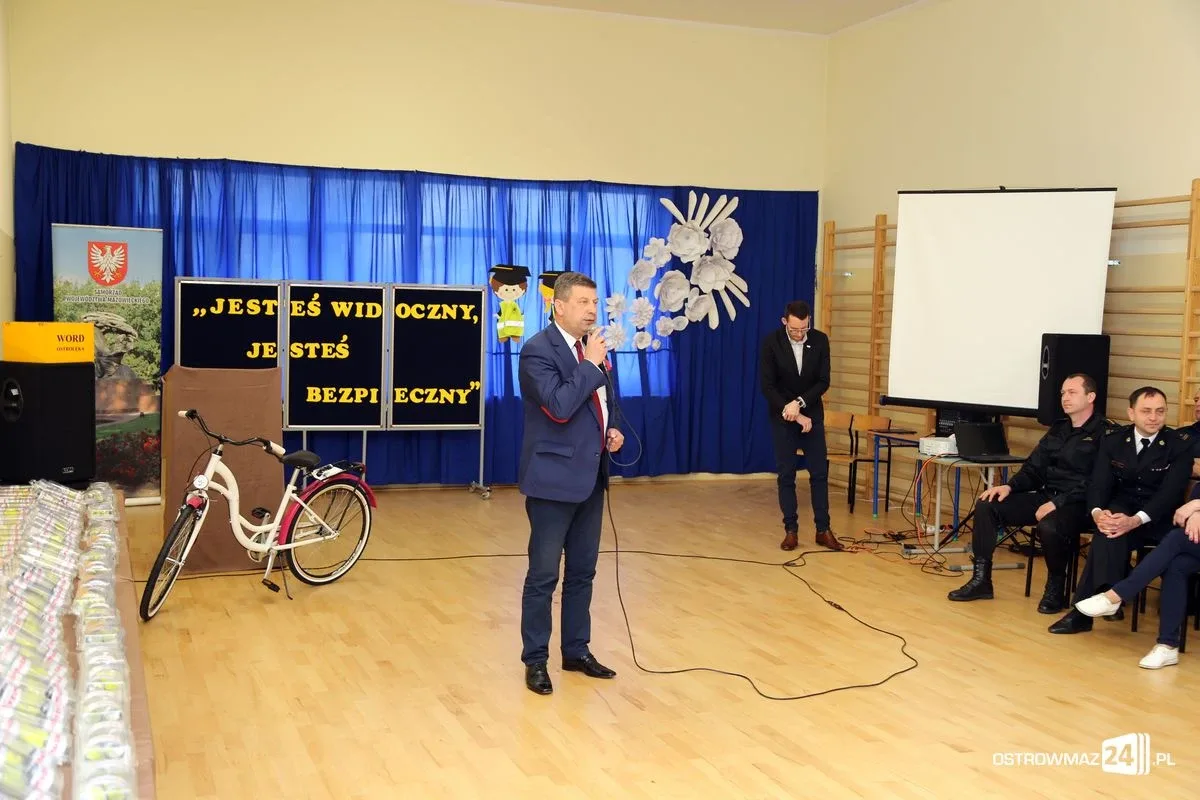 Widoczni i bezpieczni w Zarębach Kościelnych (zdjęcia, wideo)