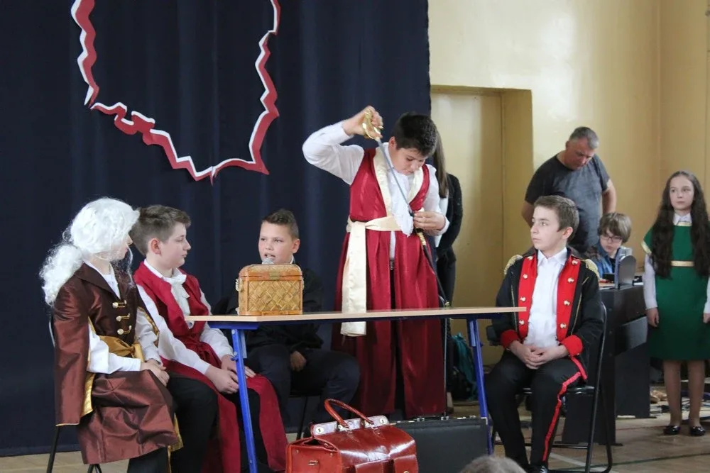 Historyczna konstytucja w murach Szkoły Podstawowej nr 1 (zdjęcia)