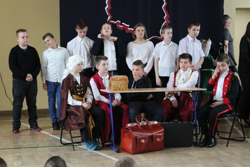 Historyczna konstytucja w murach Szkoły Podstawowej nr 1 (zdjęcia)