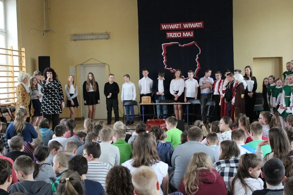 Historyczna konstytucja w murach Szkoły Podstawowej nr 1 (zdjęcia)